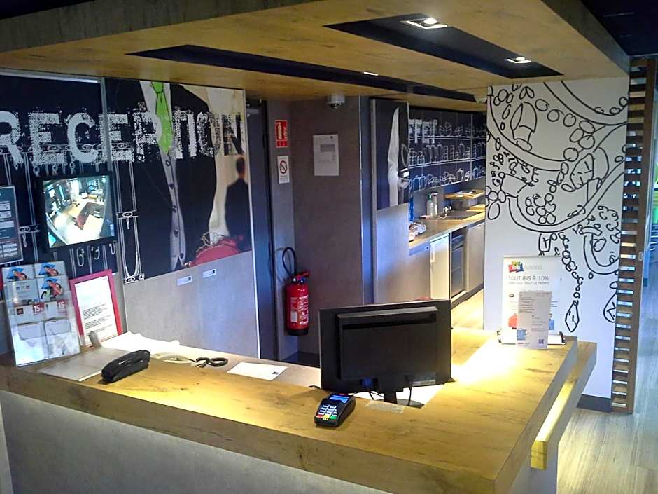 ibis budget Versailles Chateau Saint-Cyr