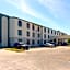 Quality Inn and Suites Near Tanger Outlet Mall