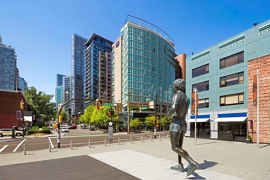 Hampton Inn & Suites, by Hilton - Vancouver Downtown