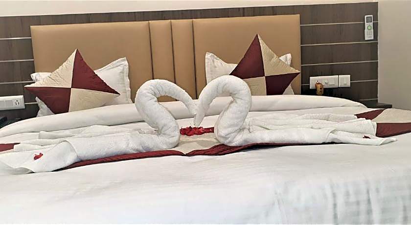 HOTEL MK GRAND, ISHWAR TOWER NEAR PDR MALL, GODOWLIA