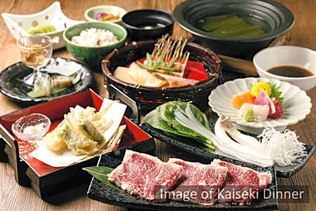 Standard Queen Room A - Smoking