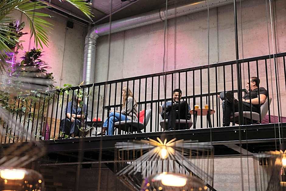 Moxy Brussels City Center