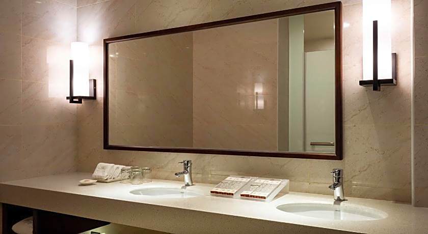 CHECK Inn Taichung LaiLai 