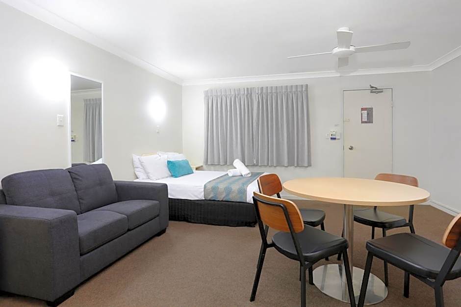 Southport Motel & Apartments