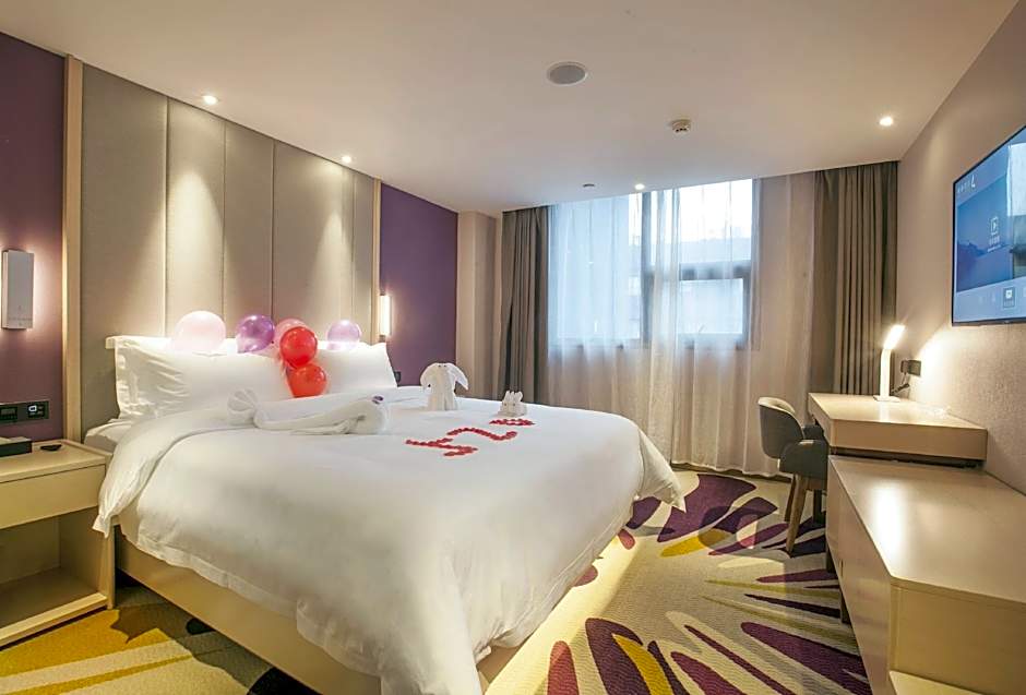 Lavande Hotels· Jingmen Xingqiu Shijiecheng