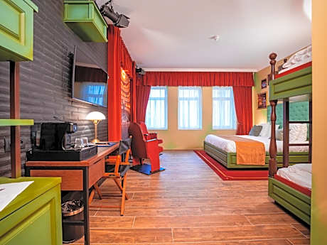 Standard Quadruple Room