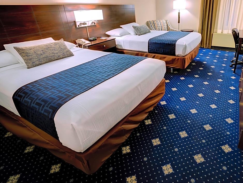 Baymont Inn & Suites by Wyndham Groton-Mystic