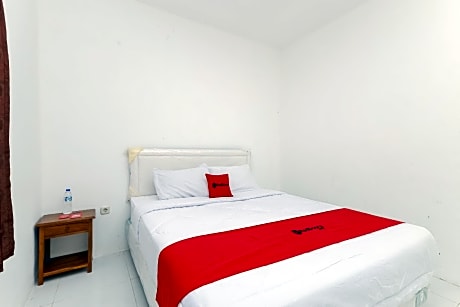 RedDoorz near RSUD Banten Serang