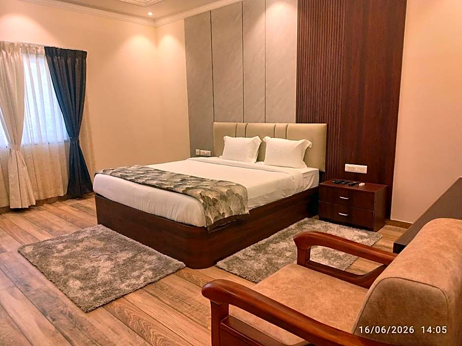 Photo 1 of 30 of Presidential Suite