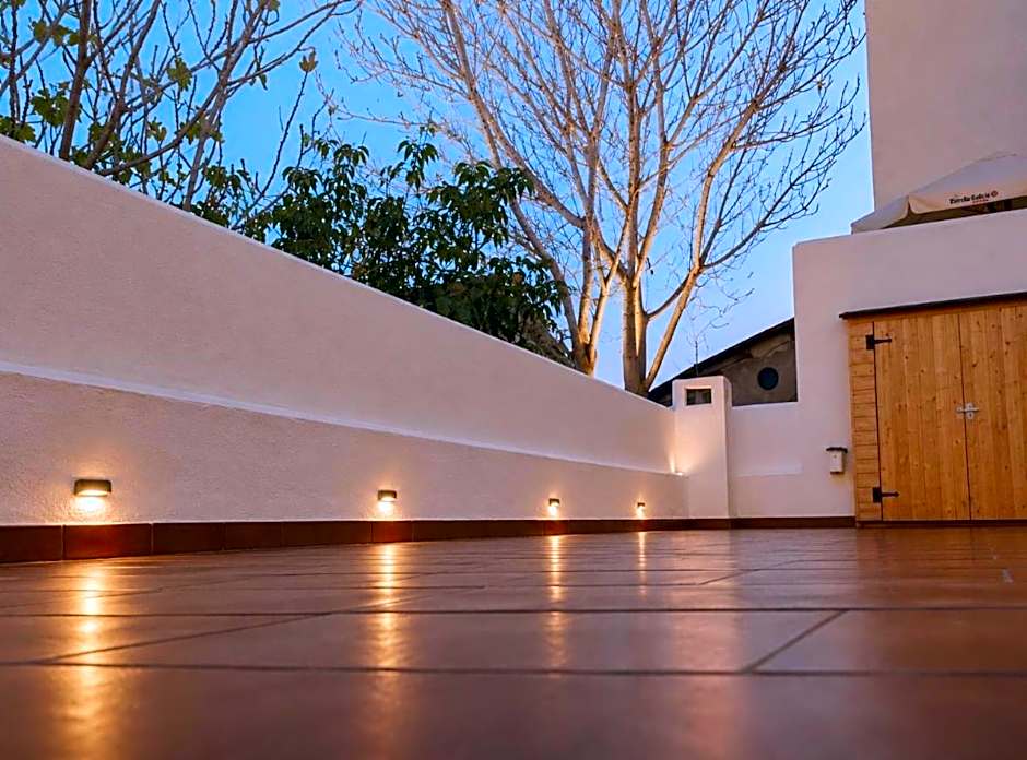 Hostal Ciempozuelos, Parque Warner y Madrid
