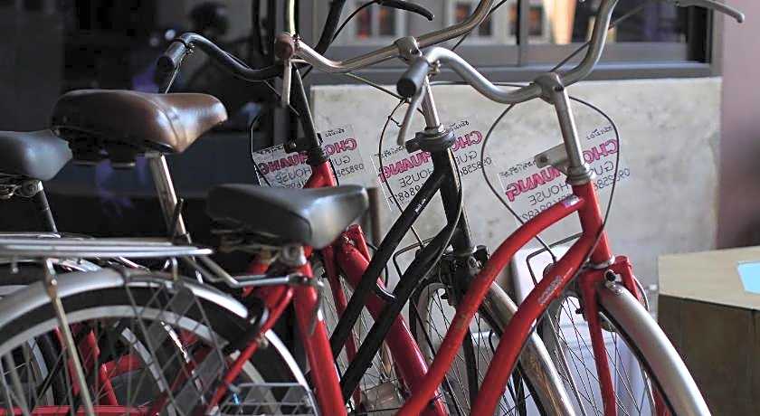 Chommuang Guest House At Ayutthaya.