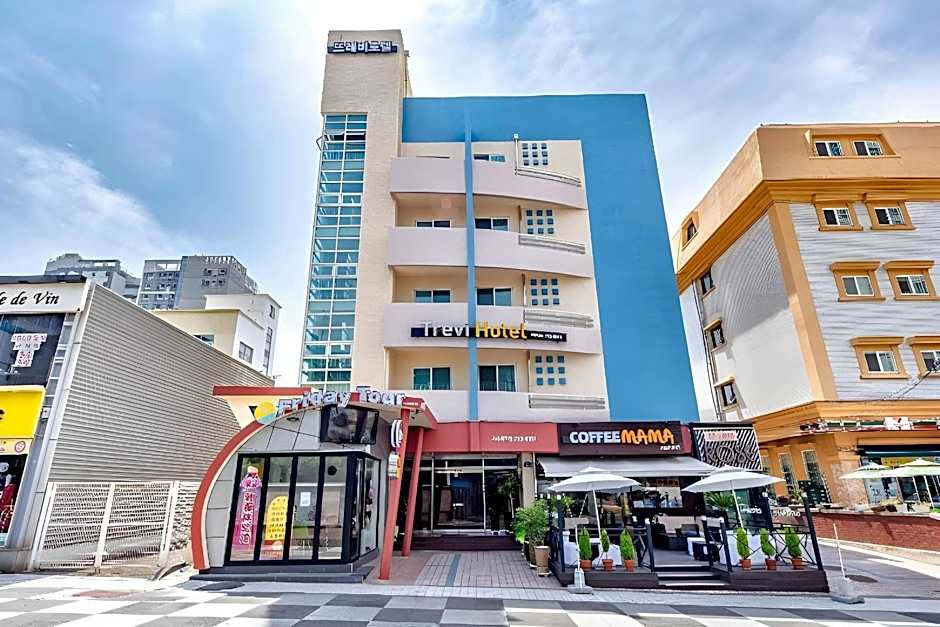 Trevi Hotel