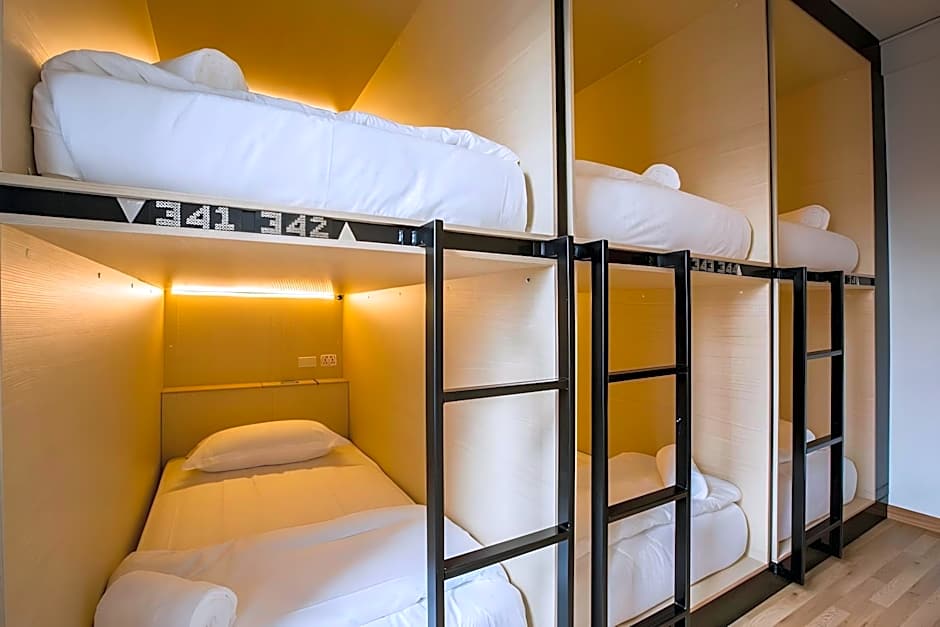 BED TO BANGKOK