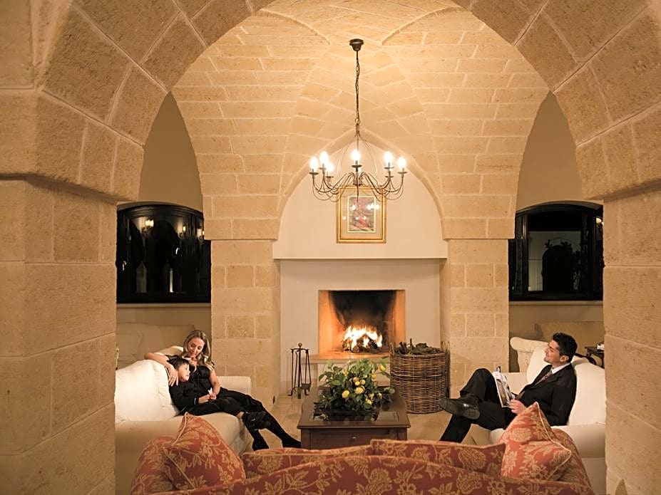 Masseria Relais Del Cardinale