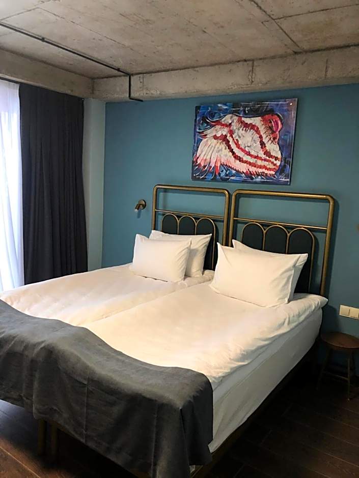 Paliani Hotel