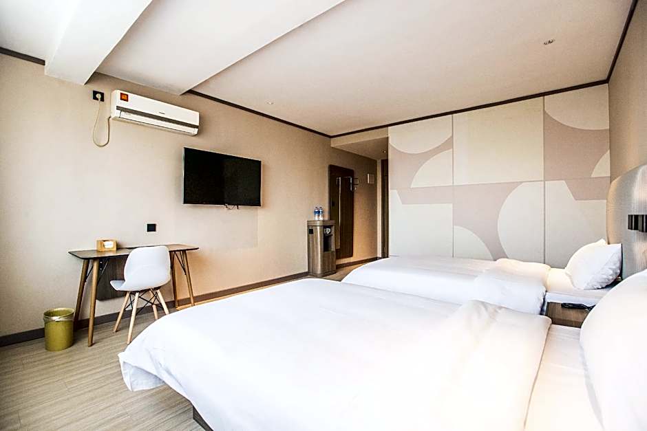 Hanting Hotel Shanghai Jiuting Street