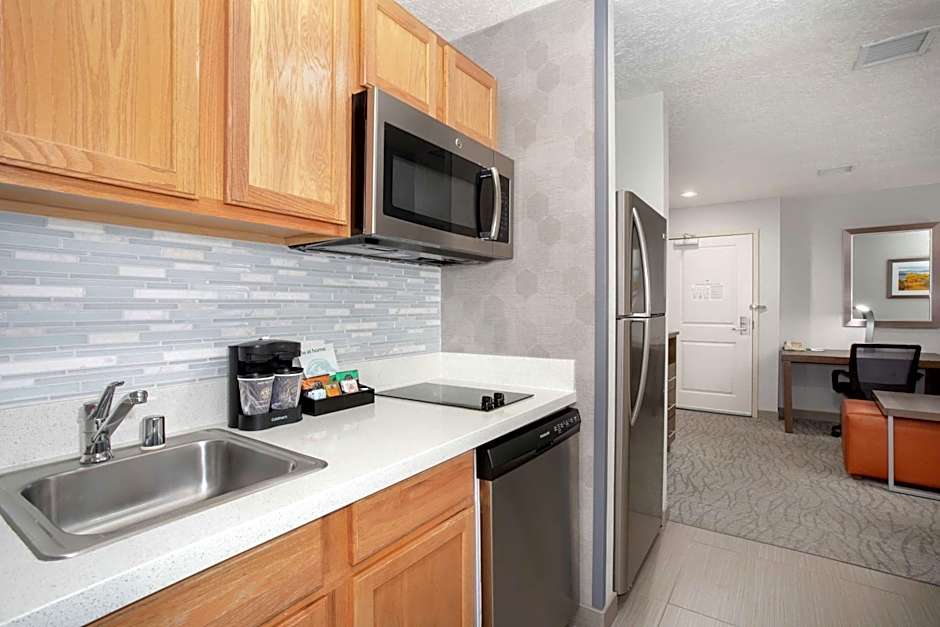 Homewood Suites By Hilton Albuquerque-Journal Center