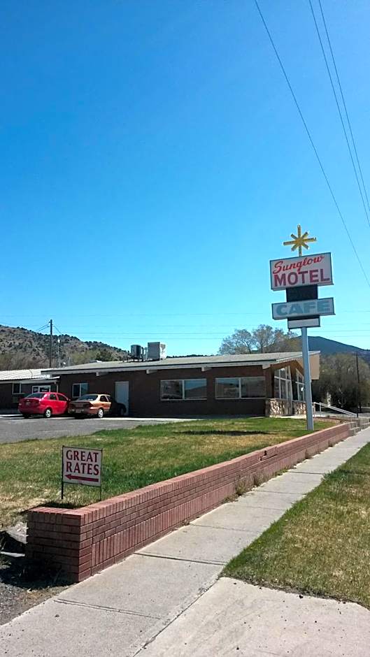 Sunglow Motel