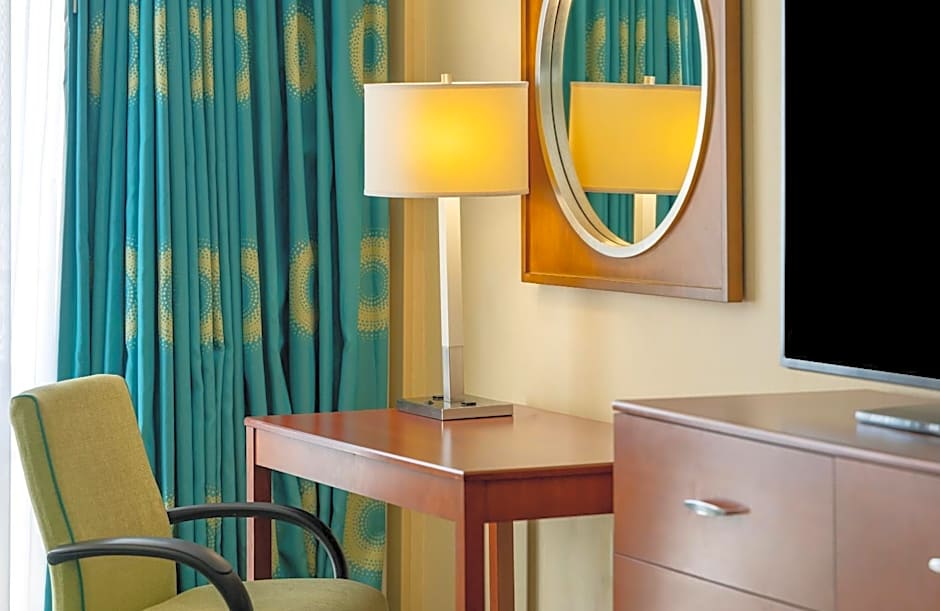 Holiday Inn & Suites Virginia Beach - North Beach By IHG