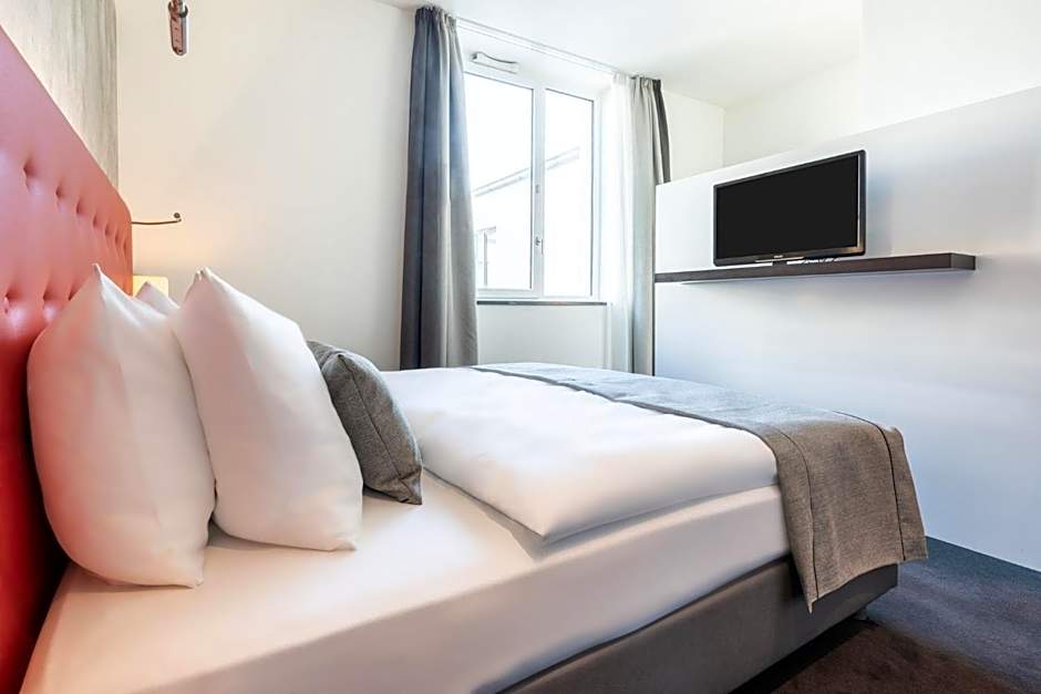 Garner Hotel Berlin - Mitte By IHG