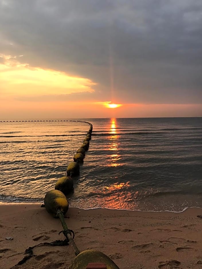 A title Guestel jomtien