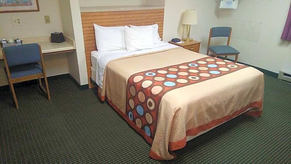 Wautoma Inn