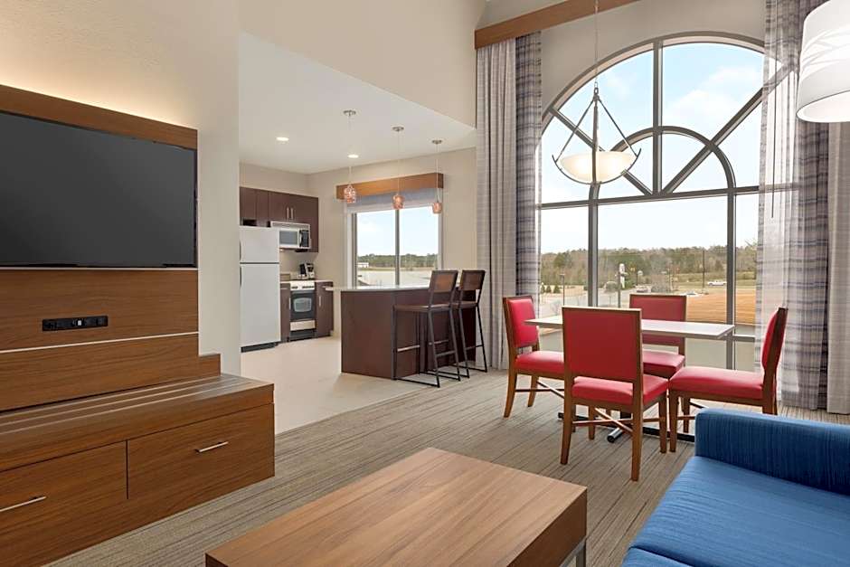 Holiday Inn Express Hotel & Suites Opelika Auburn By IHG