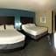 Holiday Inn Express & Suites Fayetteville University of Arkansas Area