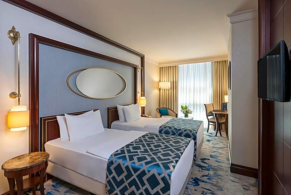Photo 1 of 7 of Superior 2 Twin Beds