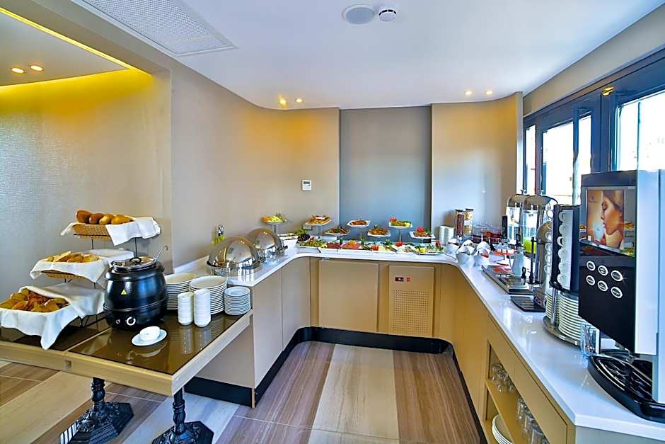 Beethoven Hotel & Suite