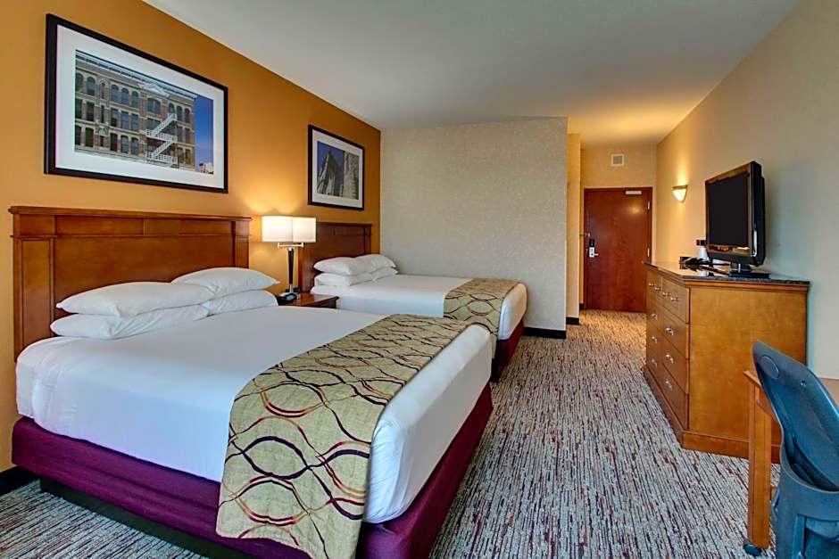 Drury Inn & Suites Findlay