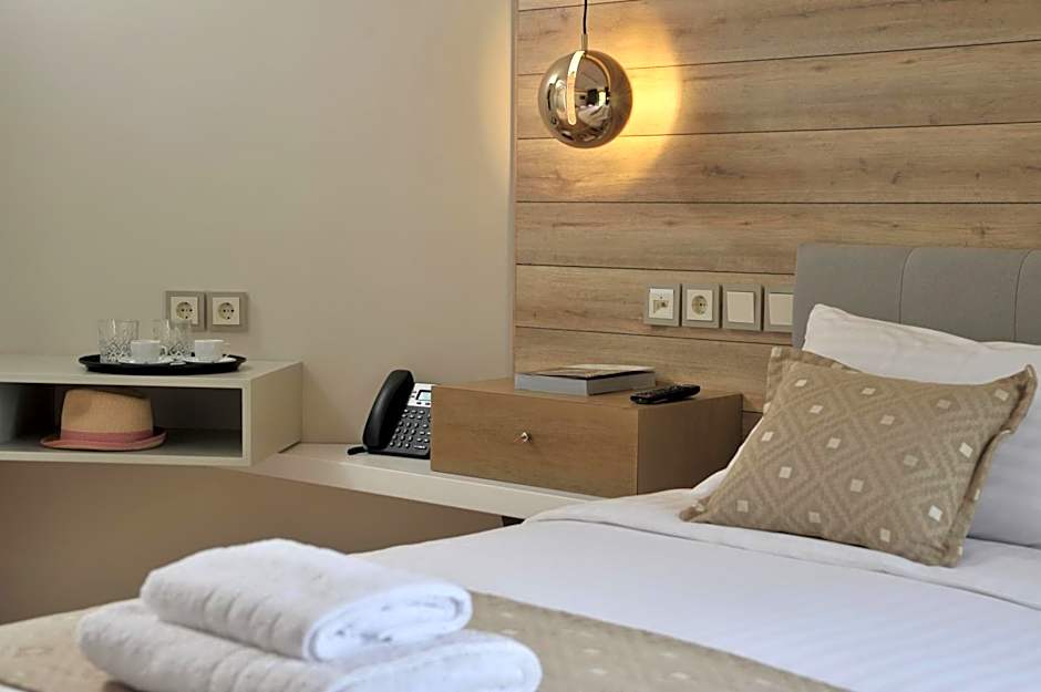 Seasabelle Hotel near Athens Airport