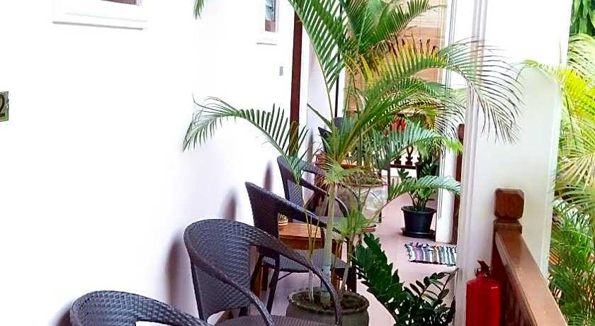 Pakhongthong Villa Saynamkhan Vat Nong