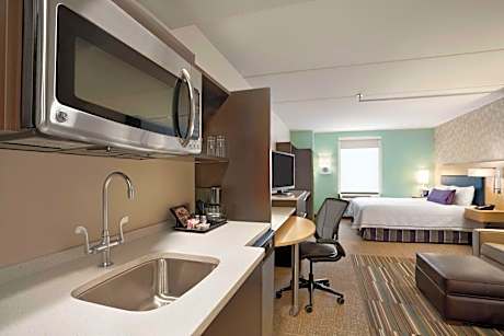 King Studio Suite - Mobility Access/Non-Smoking