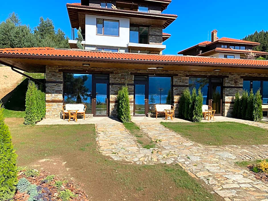 Къщи за гости "Комплекс ОАЗИС"