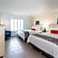 Caravelle Hotel