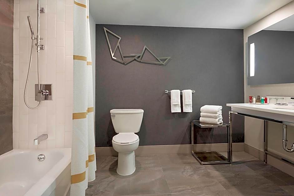 Toronto Marriott City Centre Hotel