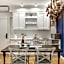 DEO PLAZA Riverside Residence by Noclegi Renters