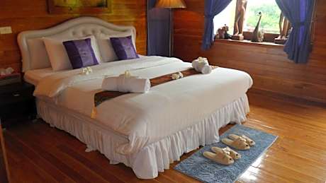 Bungalow 1 Double Bed