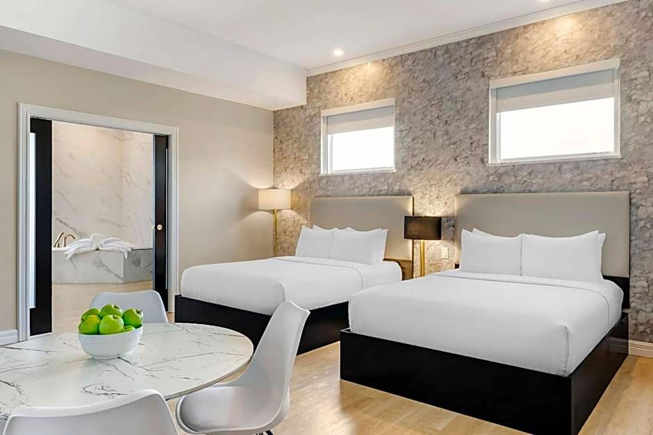 Comfort Hotel Bayer's Lake