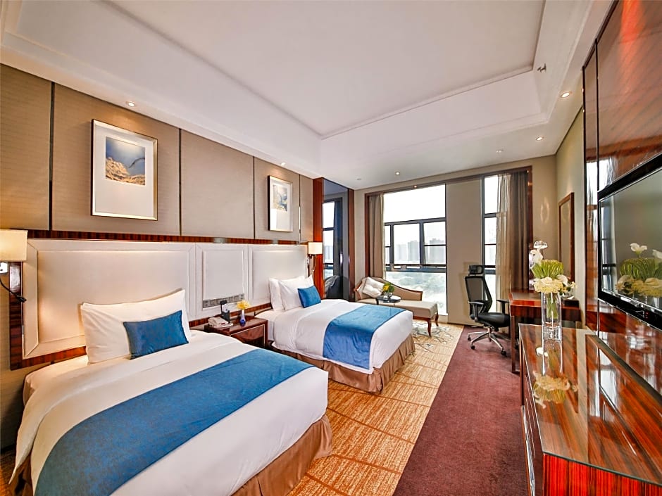 Jianghai Country Garden Phoenix Hotel