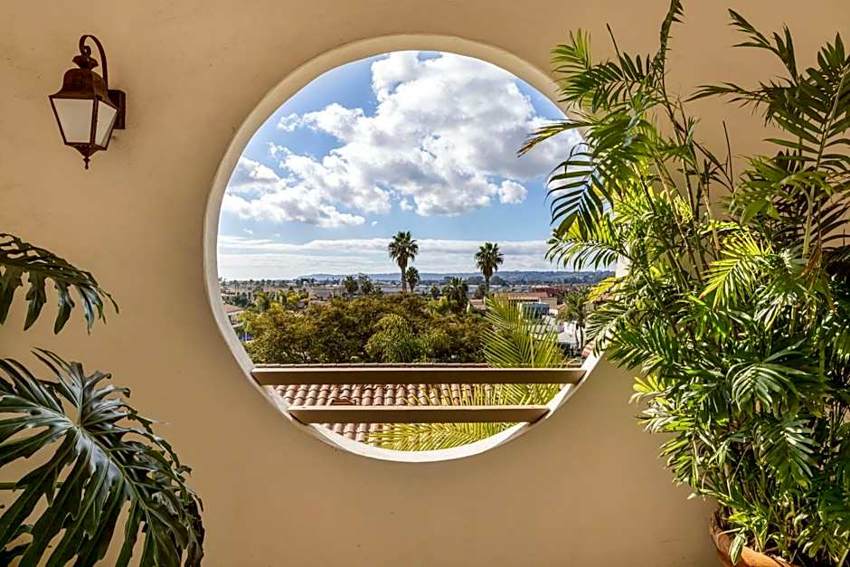 Best Western Plus Hacienda Suites-Old Town