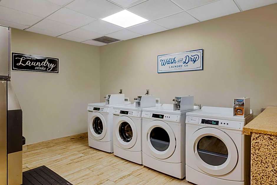 Comfort Suites Stockbridge