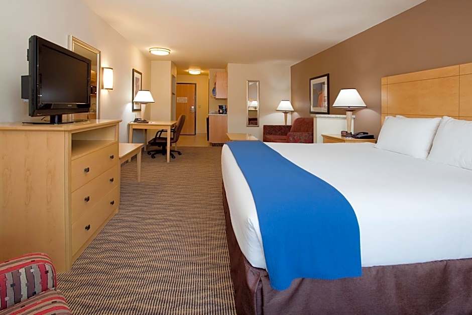 Holiday Inn Express West Valley City By IHG