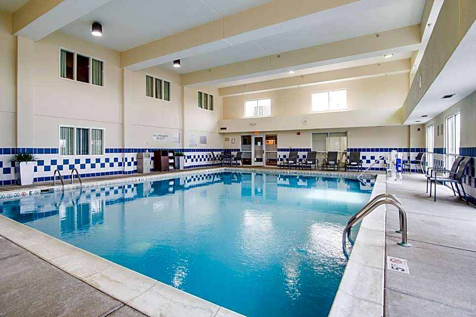 Fairfield Inn & Suites by Marriott Nashville at Opryland
