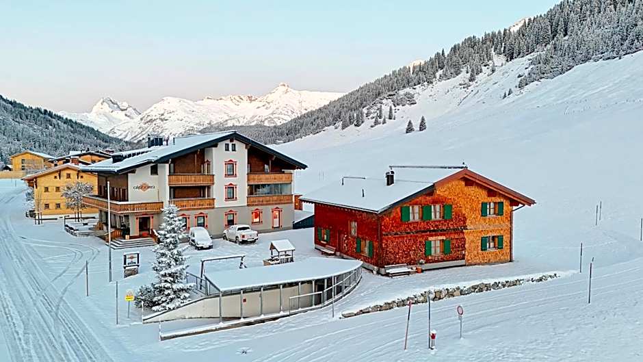 Gasthaus & Pension Alphorn