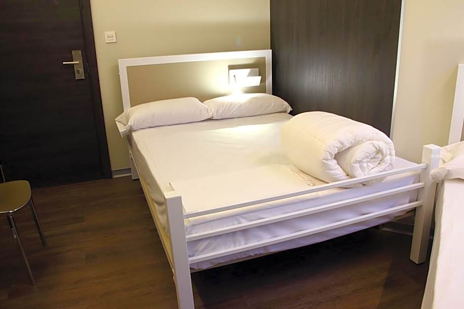 Poshtel Bilbao - Premium Hostel