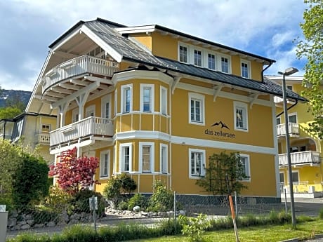 Villa B with lake view and private balcony