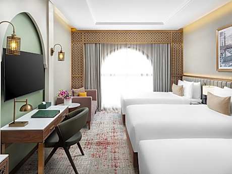 Executive Triple Room