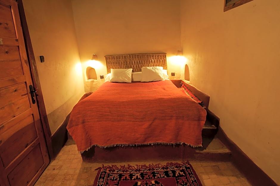 Photo 1 of 5 of Single Room